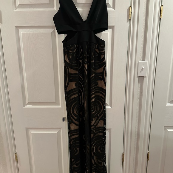 BCBGMaxAzria Dresses & Skirts - BCBGMaxAzria Black V-Neck Jumpsuit